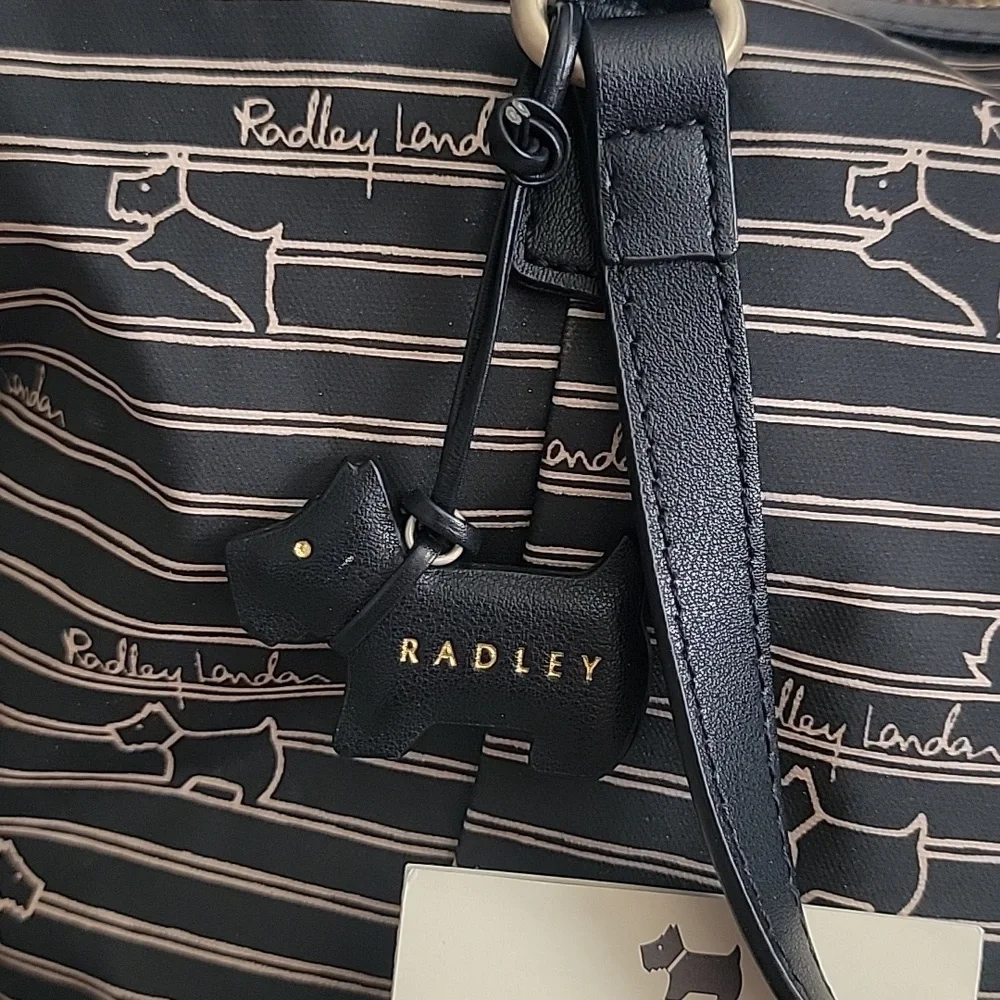 RADLEY LONDON Black DOG oilskin Women's Bag Purse